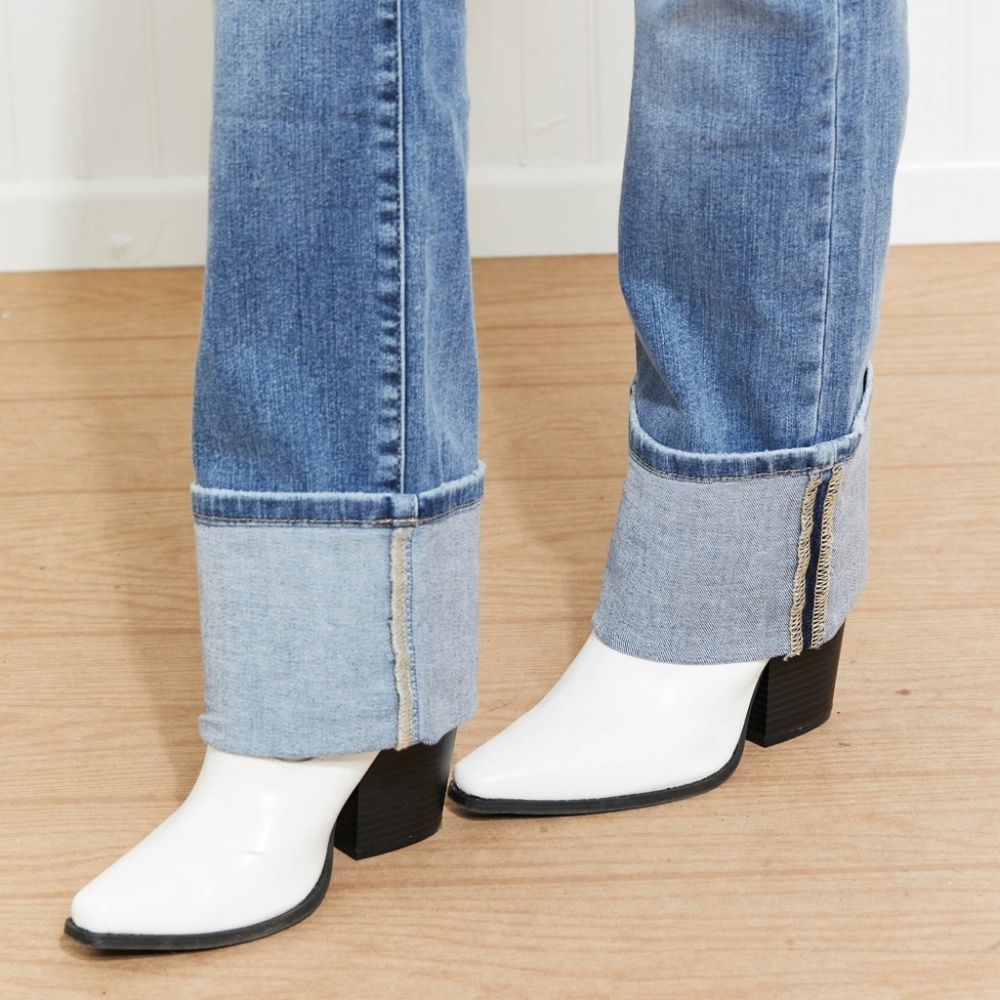 SOLD OUT! Judy Blue Lennon Full Size Wide Cuff Straight Leg Jeans - Picture 4 of 12